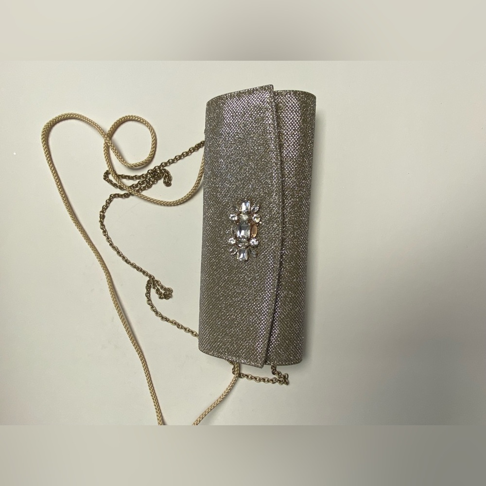 Kate Landry metallic gold Shoulder elegant tote magnético Closure.